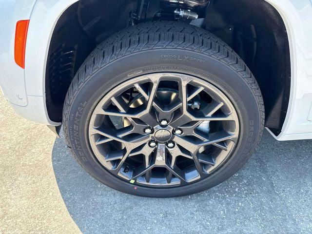 2025 Jeep Grand Cherokee GRAND CHEROKEE SUMMIT RESERVE 4X4