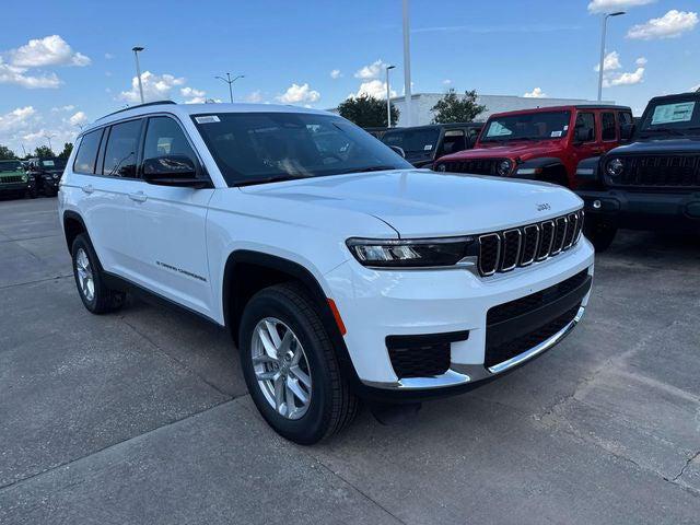 2025 Jeep Grand Cherokee GRAND CHEROKEE L LAREDO X 4X4