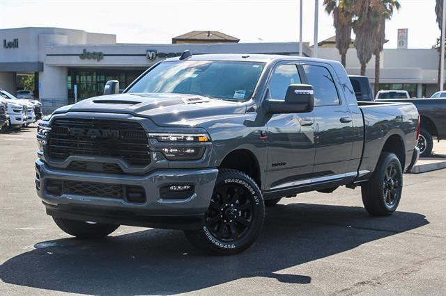 2026 RAM Ram 3500 RAM 3500 LARAMIE MEGA CAB 4X4 64 BOX 2026 RAM Ram 3500 RAM 3500 LARAMIE MEGA CAB 4X4 64 BOX