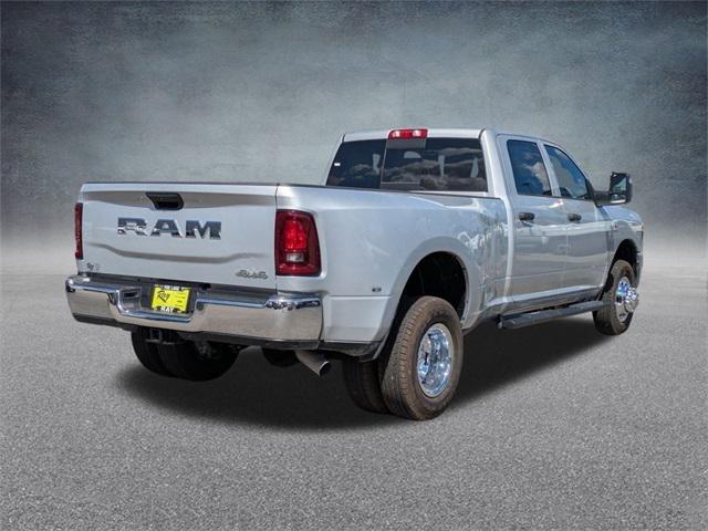 2026 RAM Ram 3500 RAM 3500 TRADESMAN CREW CAB 4X4 8 BOX
