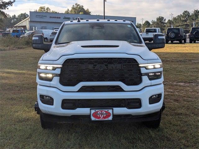 2026 RAM Ram 3500 RAM 3500 LIMITED CREW CAB 4X4 8 BOX 2026 RAM Ram 3500 RAM 3500 LIMITED CREW CAB 4X4 8 BOX