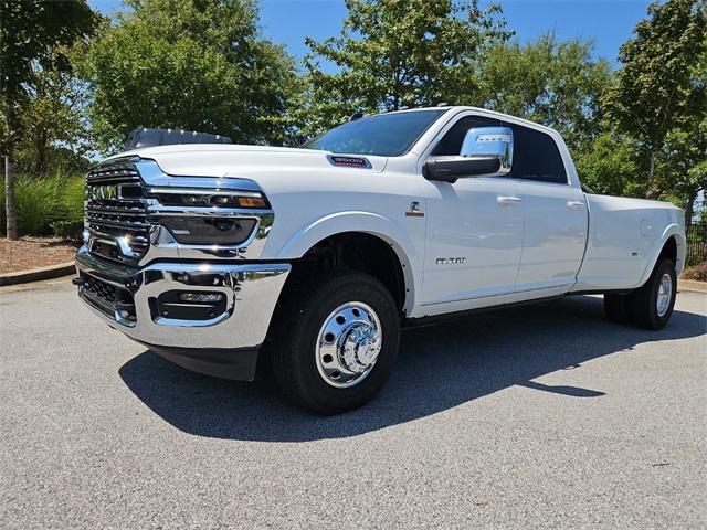 2026 RAM Ram 3500 RAM 3500 LIMITED LONGHORN CREW CAB 4X4 8 BOX