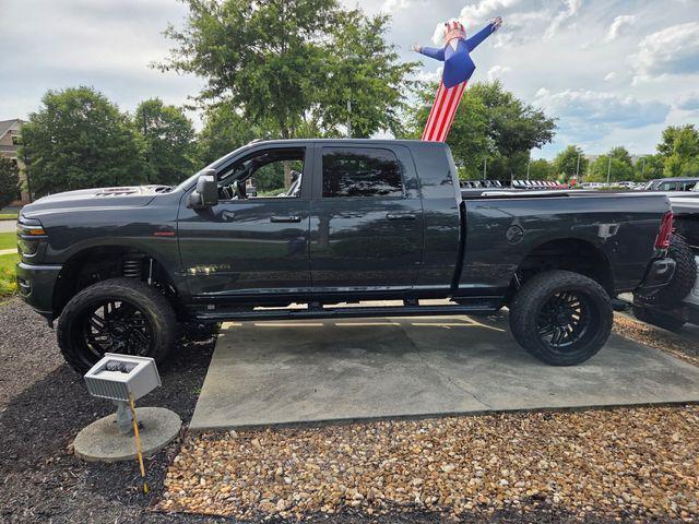 2026 RAM Ram 2500 RAM 2500 LARAMIE MEGA CAB 4X4 64 BOX 2026 RAM Ram 2500 RAM 2500 LARAMIE MEGA CAB 4X4 64 BOX