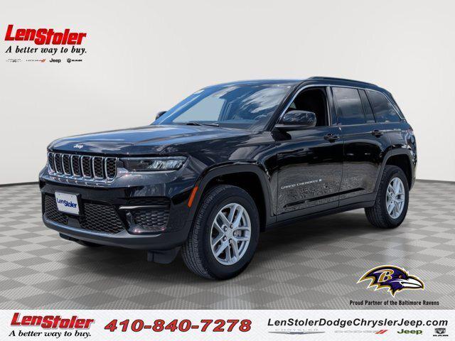 2025 Jeep Grand Cherokee GRAND CHEROKEE LAREDO X 4X4