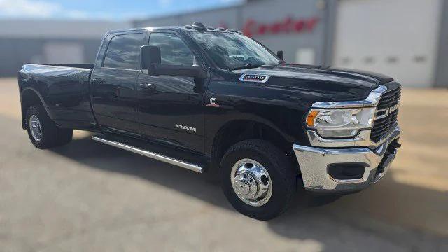 2020 RAM 3500 Big Horn Crew Cab 4x4 8 Box