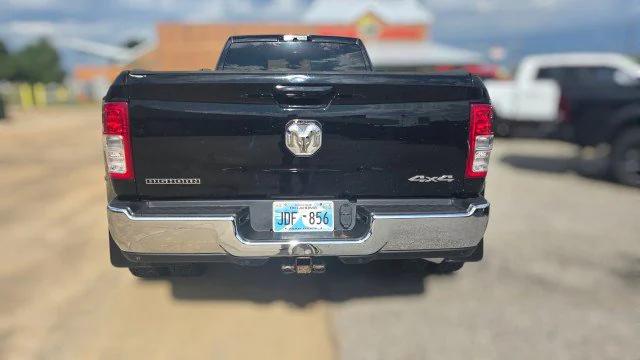 2020 RAM 3500 Big Horn Crew Cab 4x4 8 Box