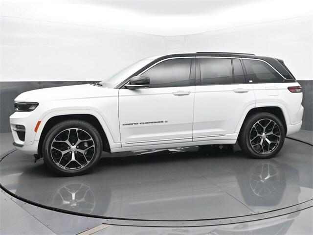 2023 Jeep Grand Cherokee Summit Reserve 4x4 2023 Jeep Grand Cherokee Summit Reserve 4x4