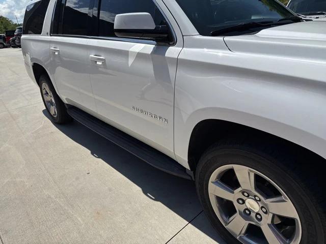 2020 Chevrolet Suburban 4WD LT