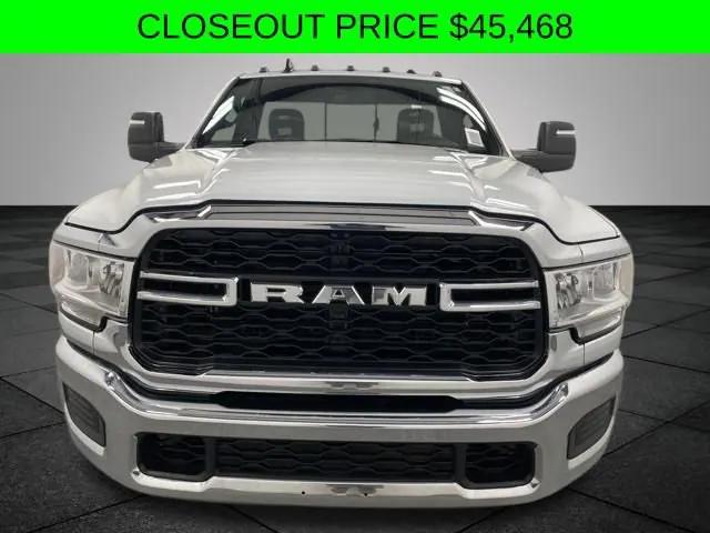 2024 RAM 2500 Tradesman Regular Cab 4x4 8 Box