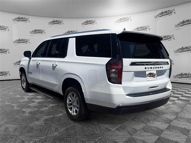 2023 Chevrolet Suburban 4WD LT