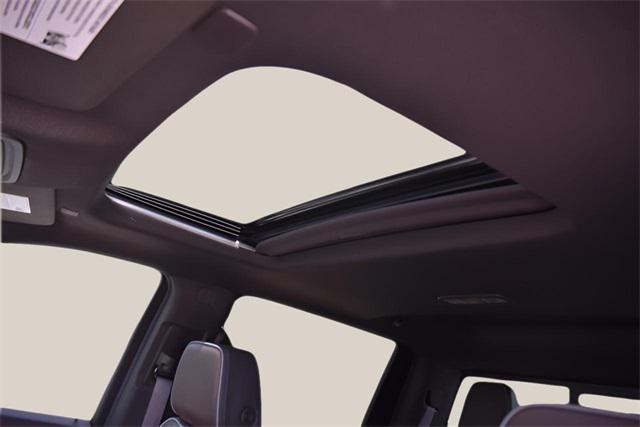 2024 GMC Sierra 2500HD 4WD Crew Cab Standard Bed Denali