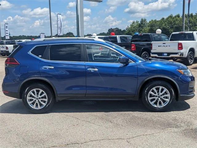 2020 Nissan Rogue SV FWD