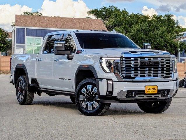 2024 GMC Sierra 2500HD 4WD Crew Cab Standard Bed Denali