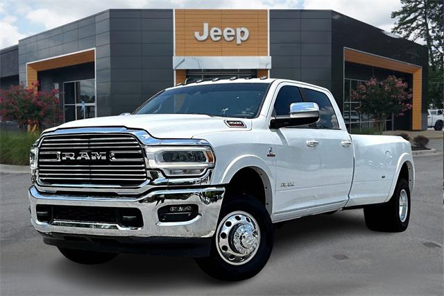 2022 RAM 3500 Laramie Crew Cab 4x4 8 Box