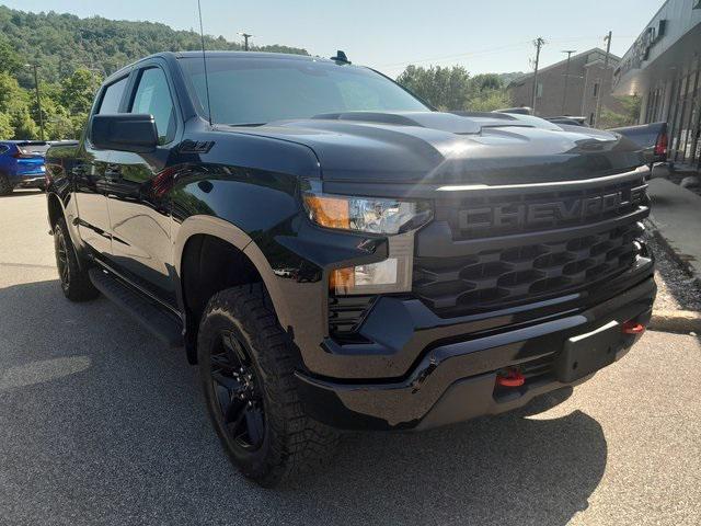 2024 Chevrolet Silverado 1500 4WD Crew Cab Short Bed Custom Trail Boss