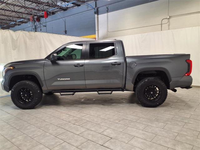 2024 Toyota Tundra SR5 4WD