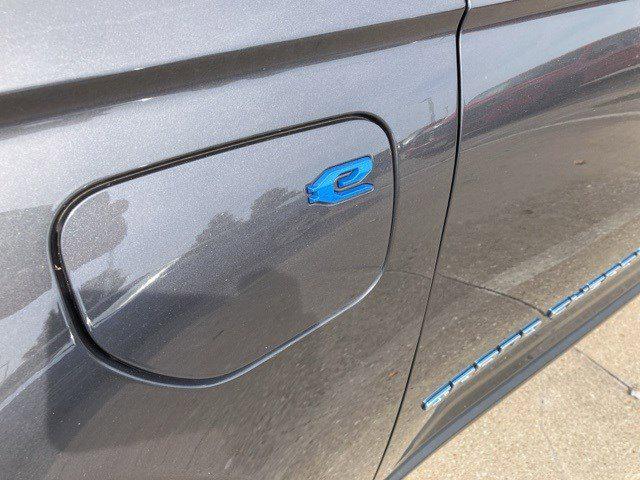 2022 Jeep Grand Cherokee 4xe Limited 4x4 2022 Jeep Grand Cherokee 4xe Limited 4x4