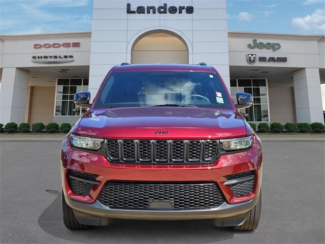 2023 Jeep Grand Cherokee Altitude 4x4