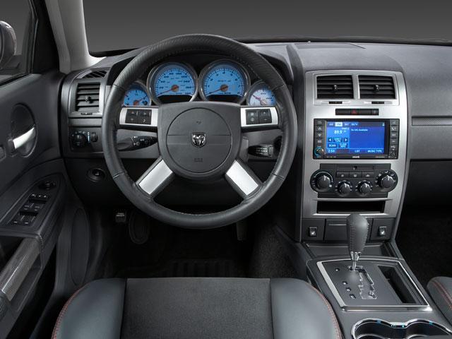2010 Dodge Charger SXT