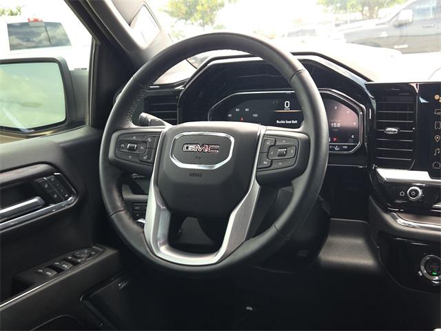 2023 GMC Sierra 1500 4WD Crew Cab Short Box SLT