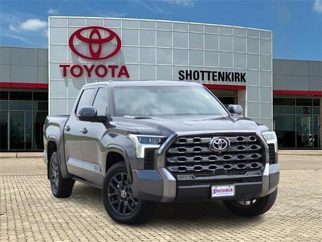 2024 Toyota Tundra Hybrid Platinum 4WD