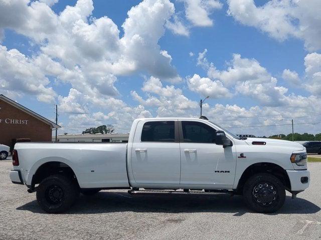 2024 RAM 3500 Big Horn Crew Cab 4x4 8 Box