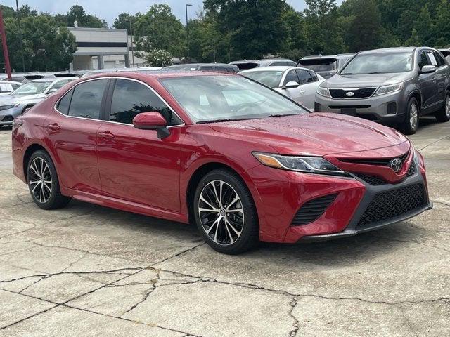 2019 Toyota Camry SE
