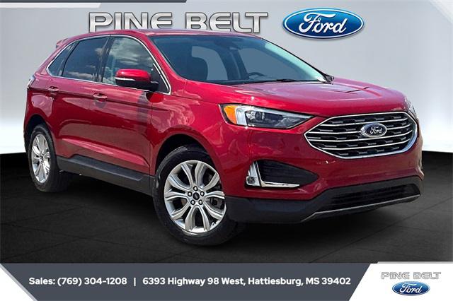 2022 Ford Edge Titanium