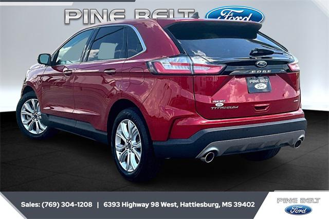 2022 Ford Edge Titanium
