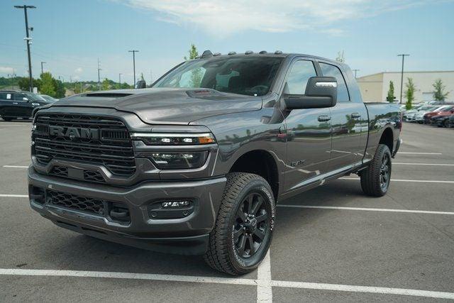 2025 RAM 2500 Laramie Crew Cab 4x4 64 Box