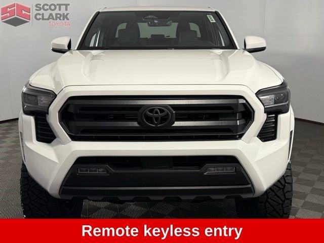 2025 Toyota Tacoma SR5 4WD