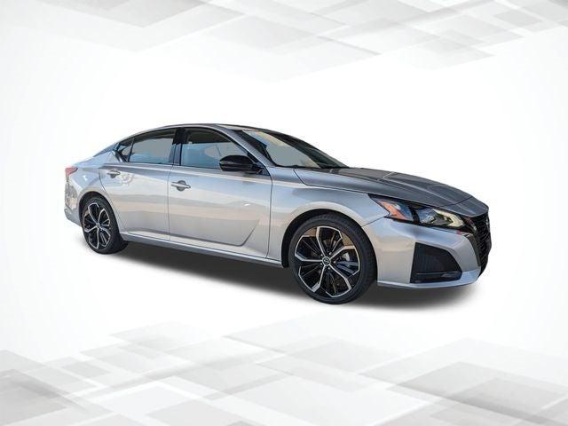2023 Nissan Altima SR FWD