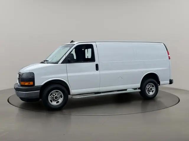 2023 GMC Savana Cargo RWD 2500 Regular Wheelbase Work Van