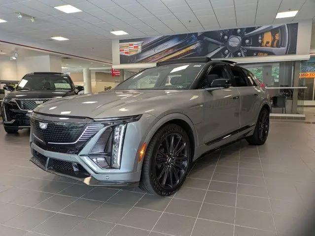 2026 Cadillac iQ V-Series w/1SM