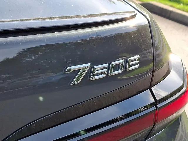 2026 BMW 7 Series 750e xDrive