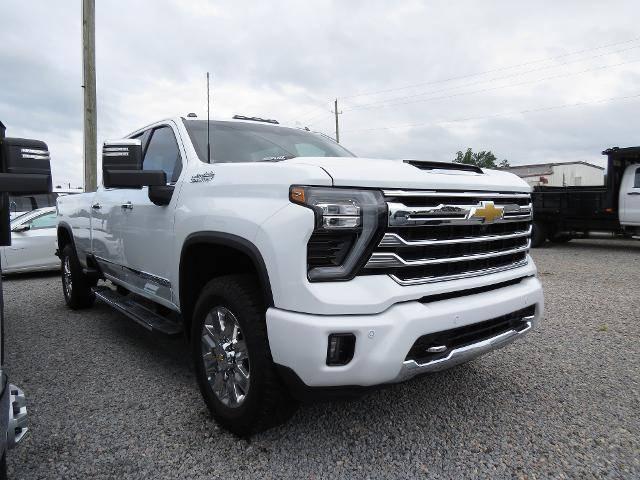2025 Chevrolet Silverado 3500HD 4WD Crew Cab Long Bed High Country
