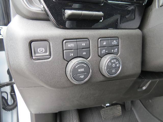 2025 Chevrolet Silverado 3500HD 4WD Crew Cab Long Bed High Country