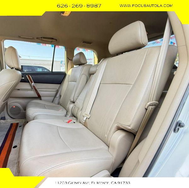 2012 Toyota Highlander Limited V6