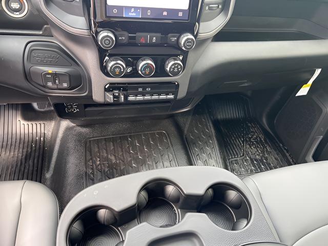 2025 Ram 5500 Tradesman/Big Horn