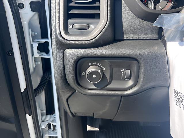 2025 Ram 5500 Tradesman/Big Horn