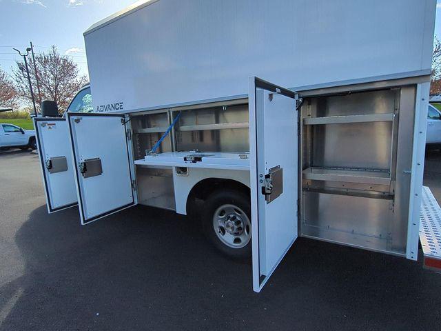 2025 Chevrolet Express Cutaway Work Van