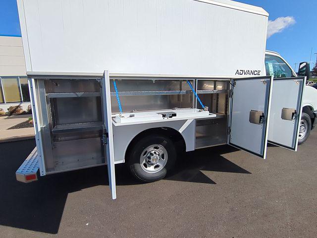 2025 Chevrolet Express Cutaway Work Van