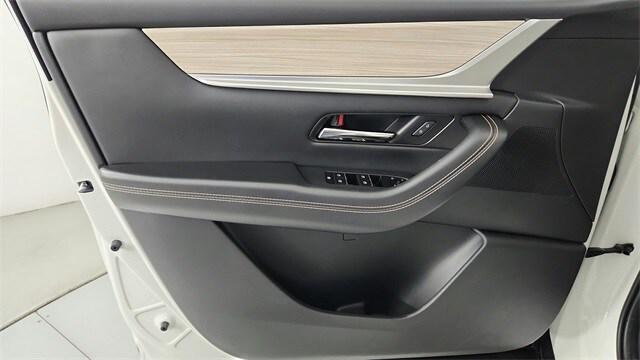 2025 Mazda X-90 Preferred Package
