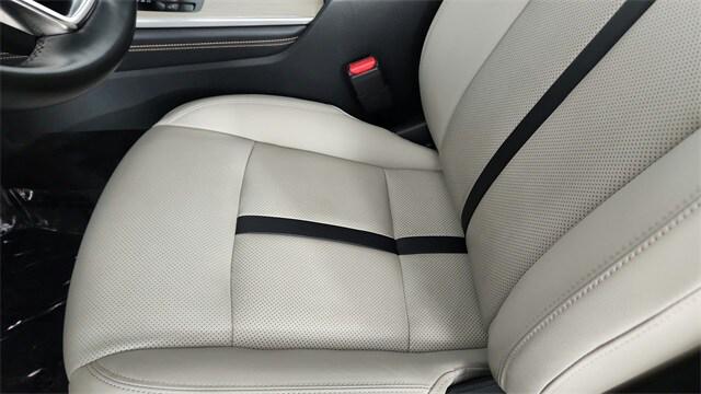 2025 Mazda X-90 Preferred Package