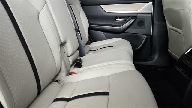 2025 Mazda X-90 Preferred Package