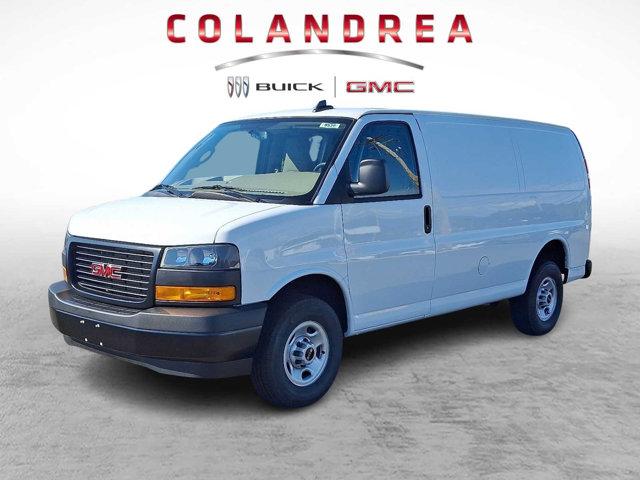 2025 GMC Savana Cargo RWD 3500 Regular Wheelbase Work Van