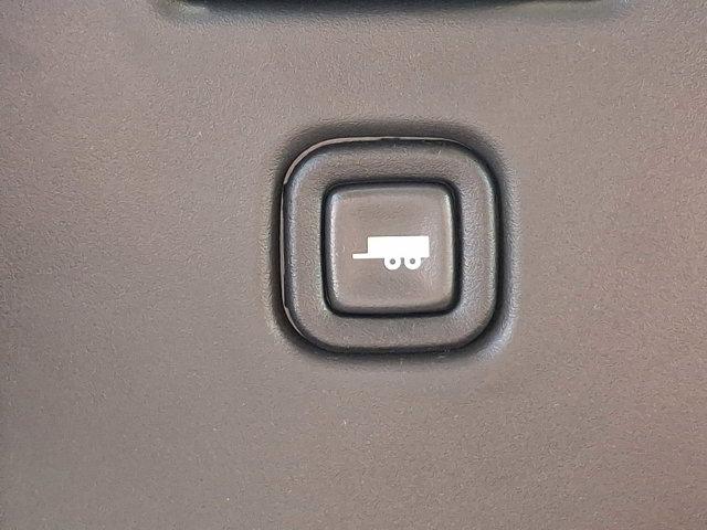 2025 GMC Savana Cargo RWD 3500 Regular Wheelbase Work Van