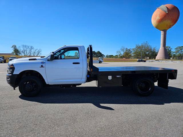 2025 RAM Ram 3500 Chassis Cab RAM 3500 TRADESMAN CHASSIS REGULAR CAB 4X4 84 CA 2025 RAM Ram 3500 Chassis Cab RAM 3500 TRADESMAN CHASSIS REGULAR CAB 4X4 84 CA