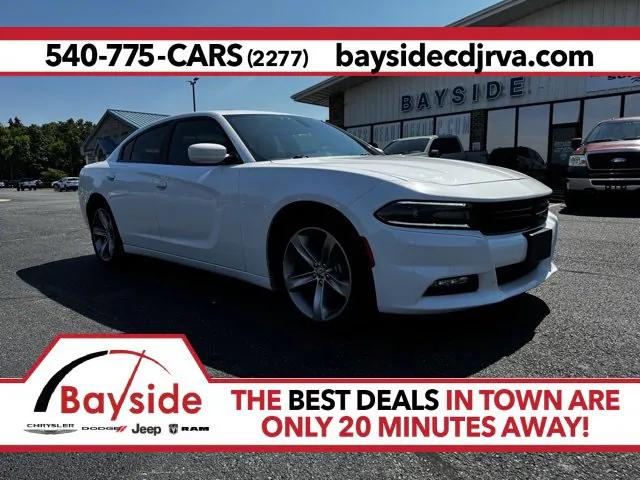 2015 Dodge Charger SXT