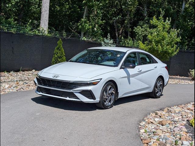 2025 Hyundai Elantra SEL Sport 2025 Hyundai Elantra SEL Sport